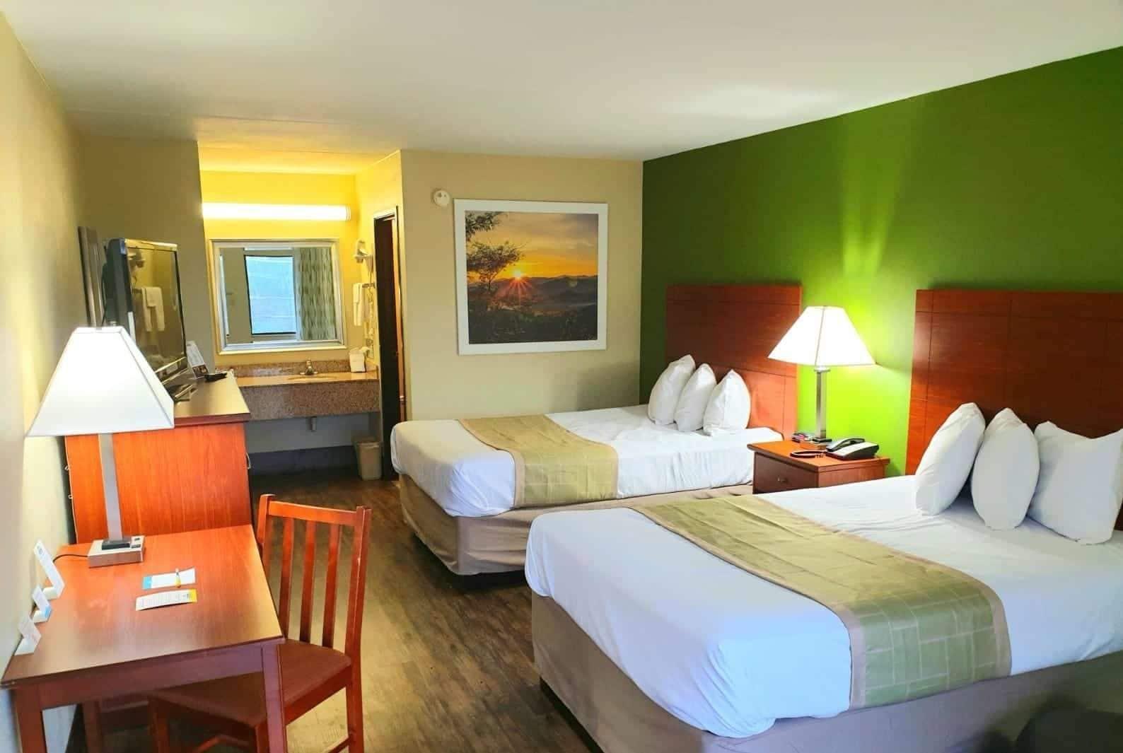 Days Inn By Wyndham Chattanooga Lookout Mountain West Exterior photo